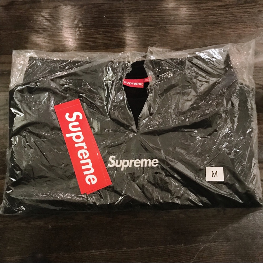 SUPREME Box Logo Crewneck Sweatshirt FW18
